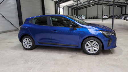 45464_p28 - RENAULT - CLIO 5 - 2025