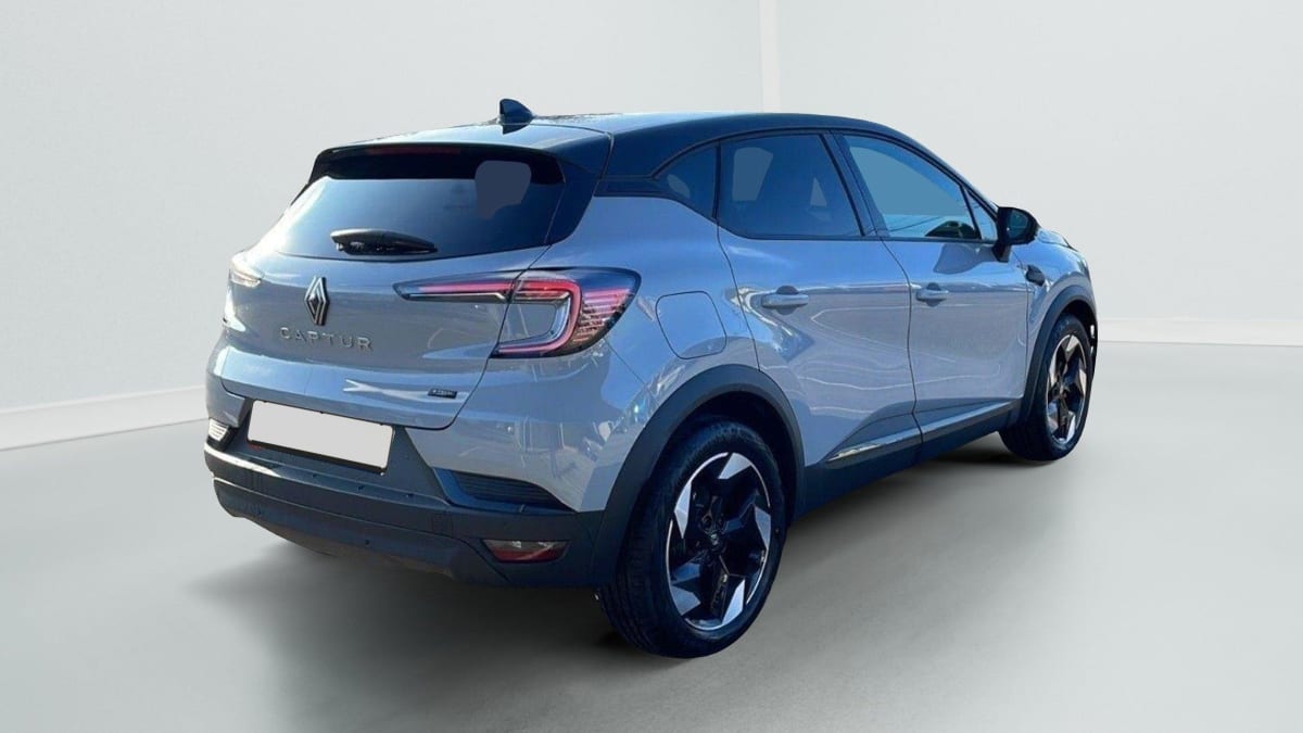 359699_p2 - RENAULT - CAPTUR - 2025 - photo 7