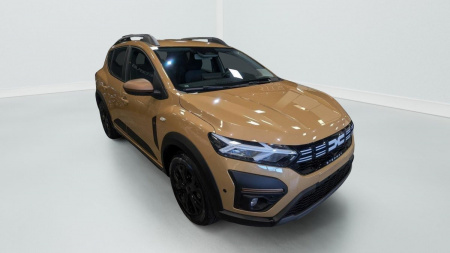 360885_p2 - DACIA - SANDERO - 2025