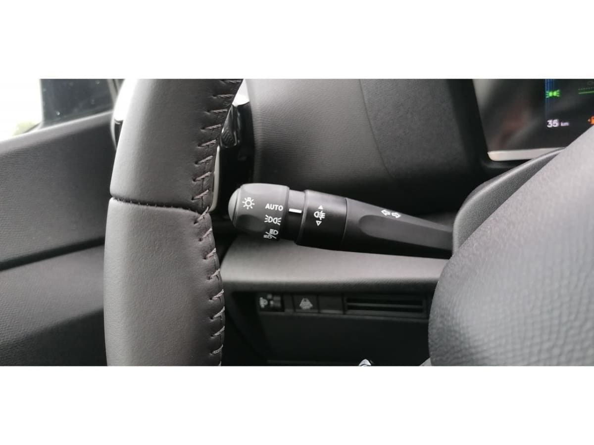 353154_p2 - CITROEN - C4 - 2025 - photo 10