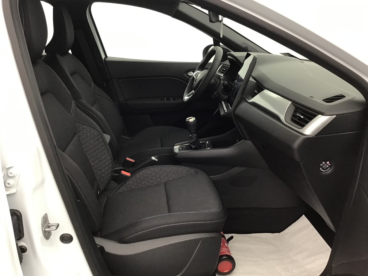 N200400_p3 - RENAULT - CAPTUR - 2025 - photo 6