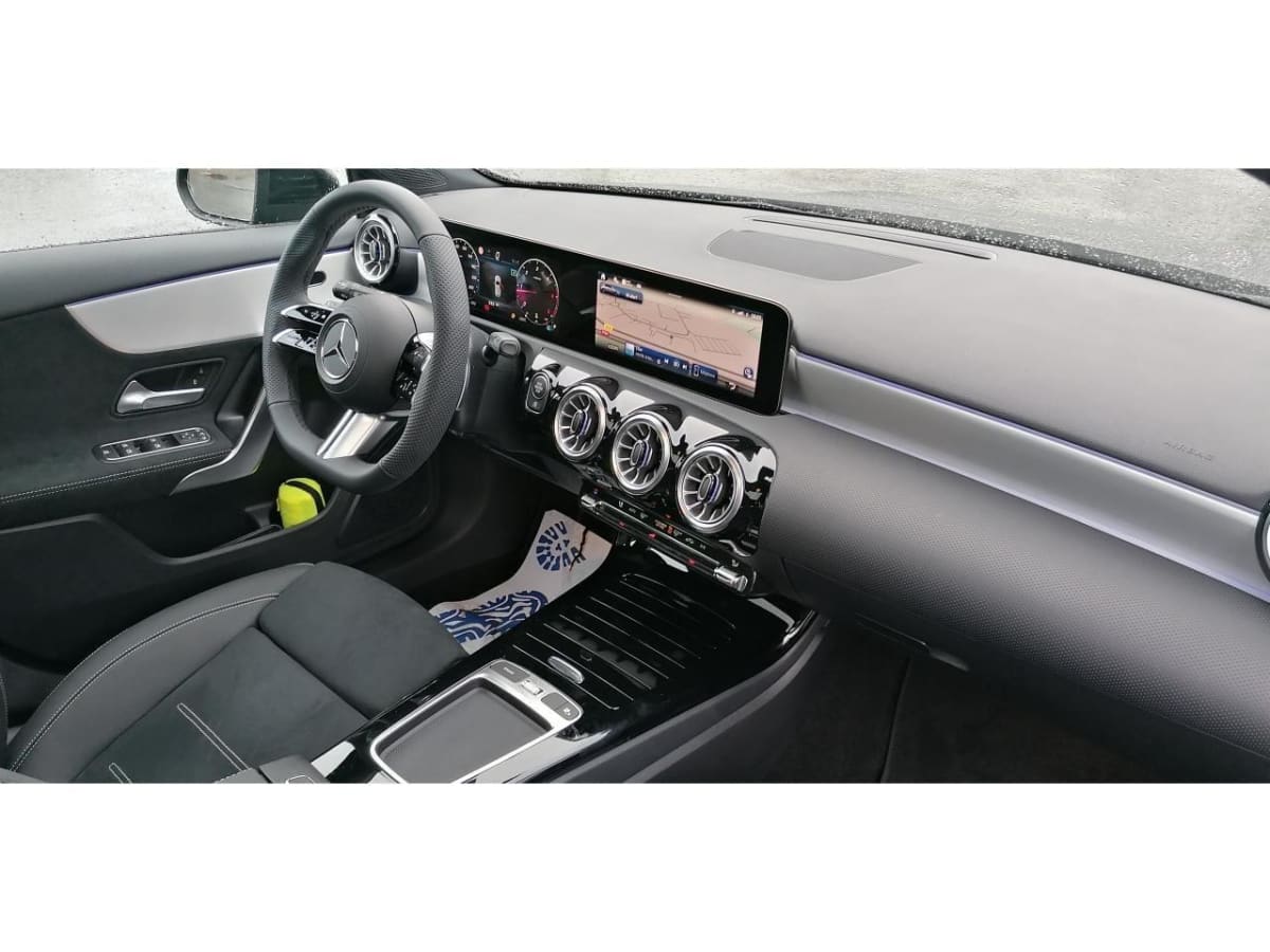 365696_p2 - MERCEDES - CLASSE A - 2025 - photo 9