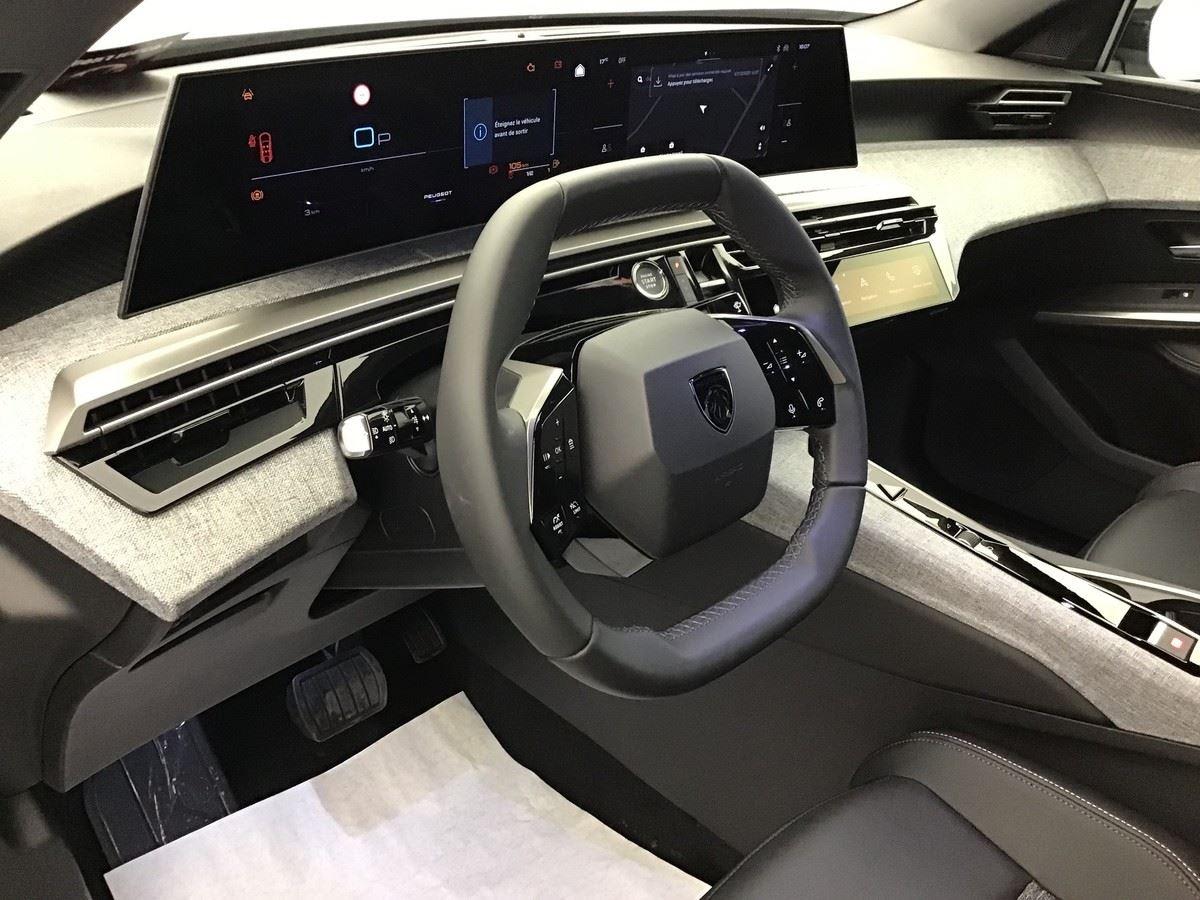 368677_p2 - PEUGEOT - 3008 - 2025 - photo 10