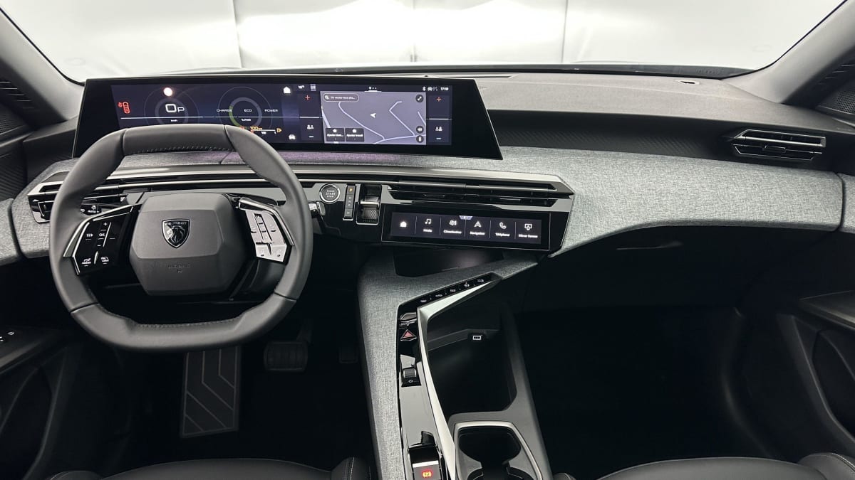 361331_p2 - PEUGEOT - 5008 - 2025 - photo 7