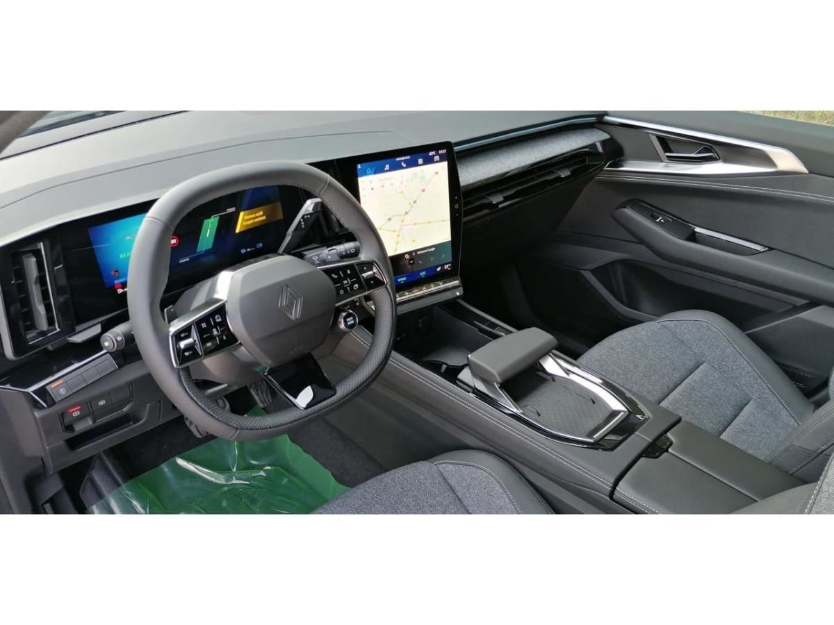 351947_p2 - RENAULT - AUSTRAL - 2025 - photo 9