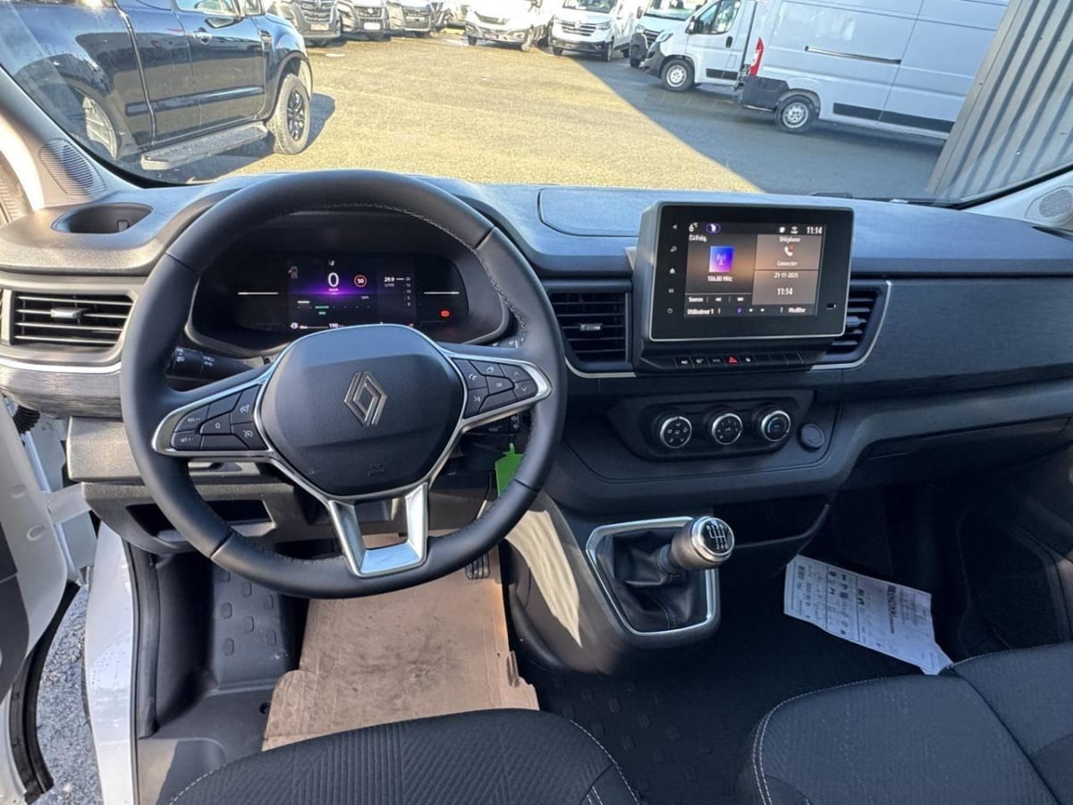 364973_p2 - RENAULT - TRAFIC - 2025 - photo 6