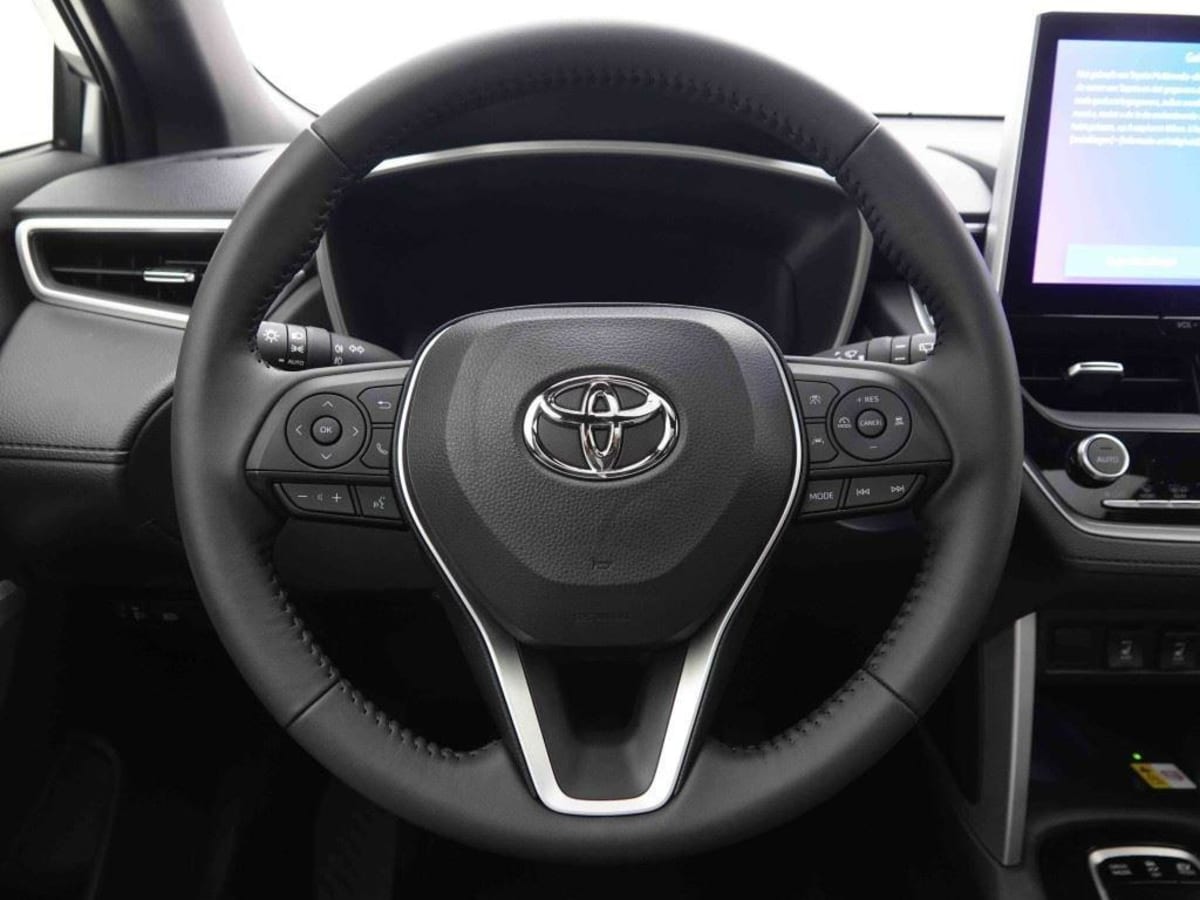 355944_p2 - TOYOTA - COROLLA CROSS - 2025 - photo 9