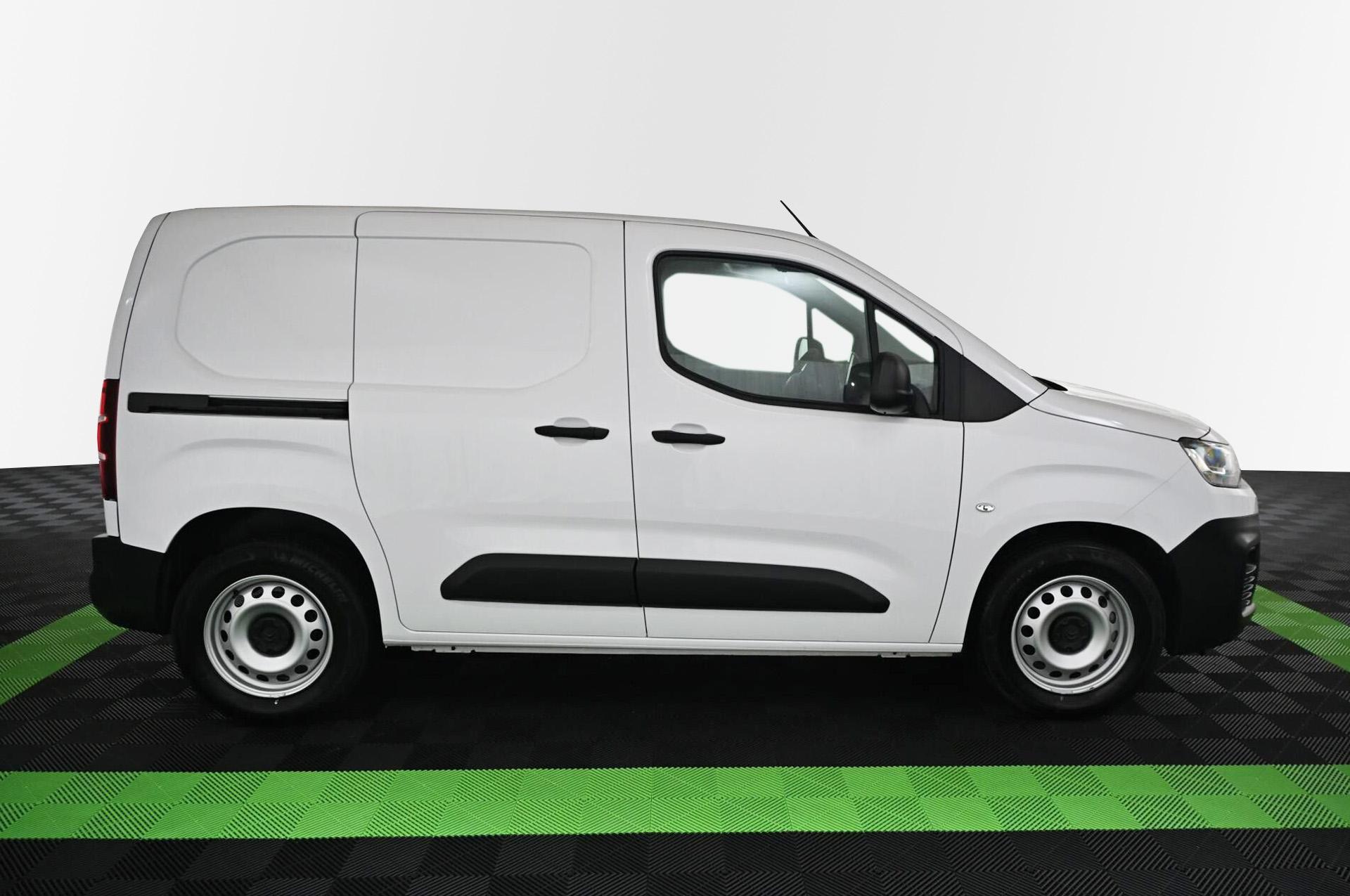 18903_p35 - CITROEN - BERLINGO - 2024 - photo 7