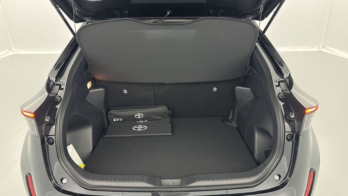 336450_p2 - TOYOTA - YARIS CROSS - 2025 - photo 10