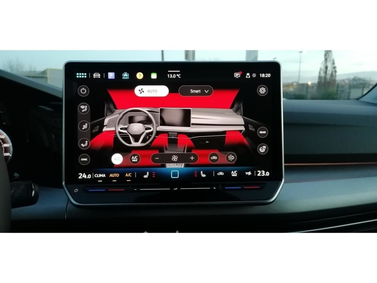 369424_p2 - VOLKSWAGEN - GOLF - 2025 - photo 9