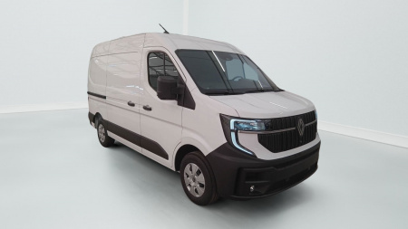 356951_p2 - RENAULT - MASTER - 2025