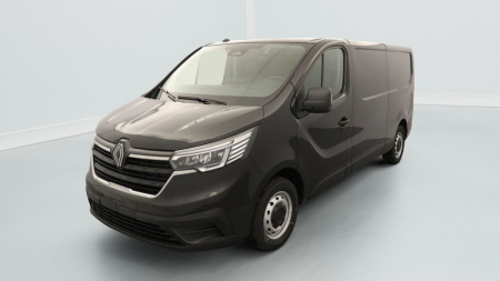 372249_p2 - RENAULT - TRAFIC - 2026