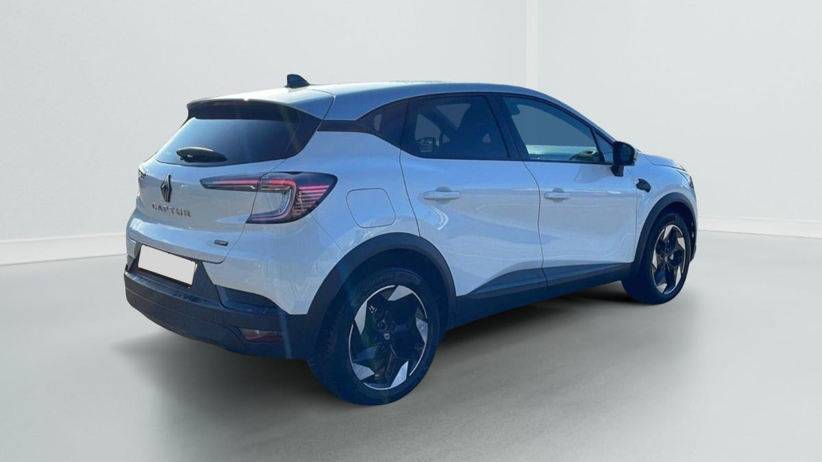 359682_p2 - RENAULT - CAPTUR - 2025 - photo 7