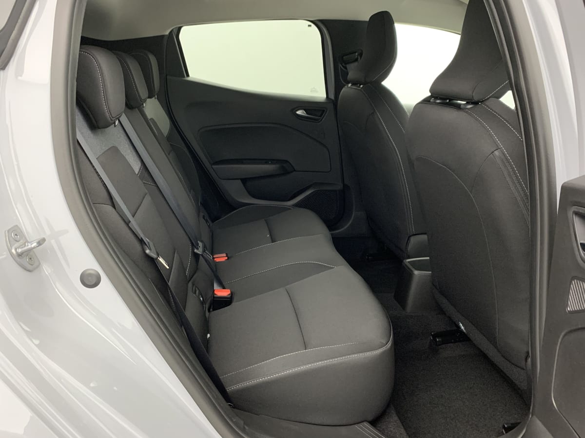 361941_p2 - RENAULT - CLIO 5 - 2025 - photo 10