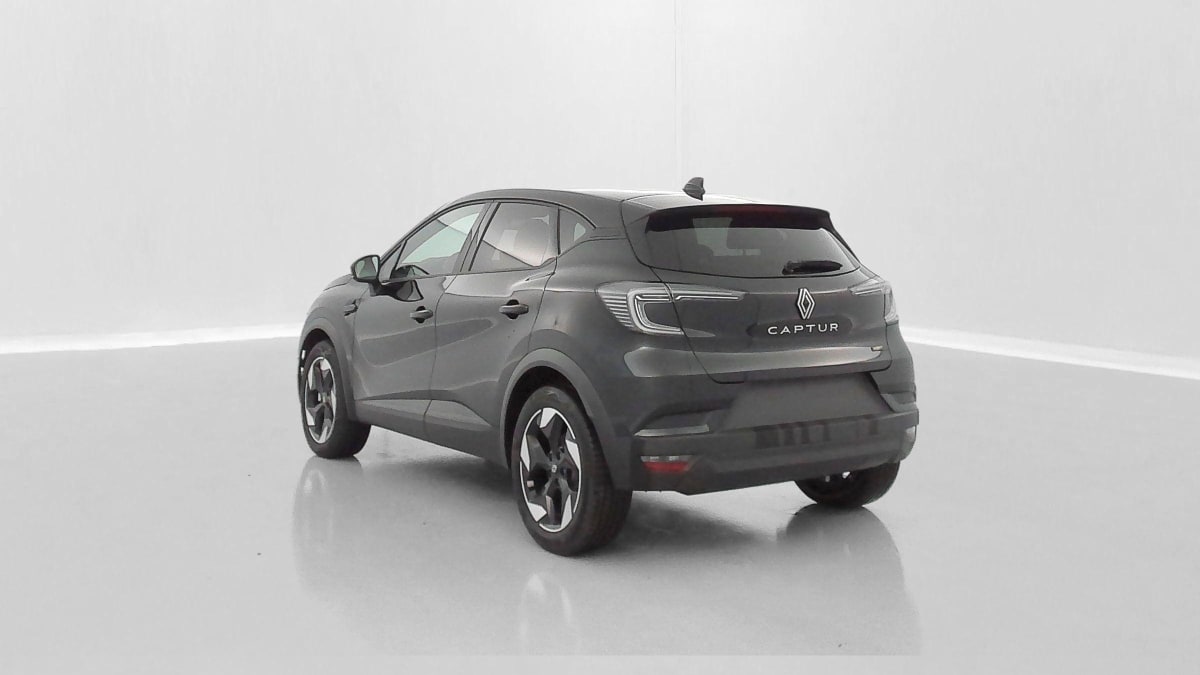 377182_p2 - RENAULT - CAPTUR - 2026 - photo 5