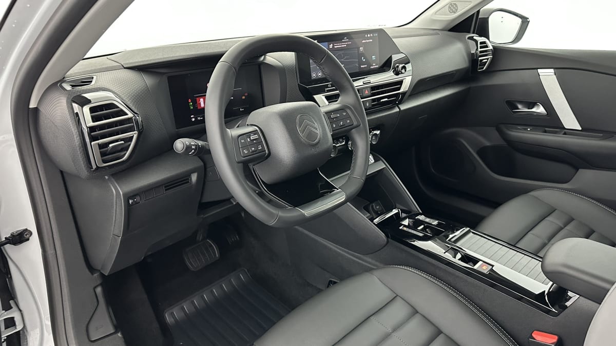 377900_p2 - CITROEN - C4 - 2026 - photo 6