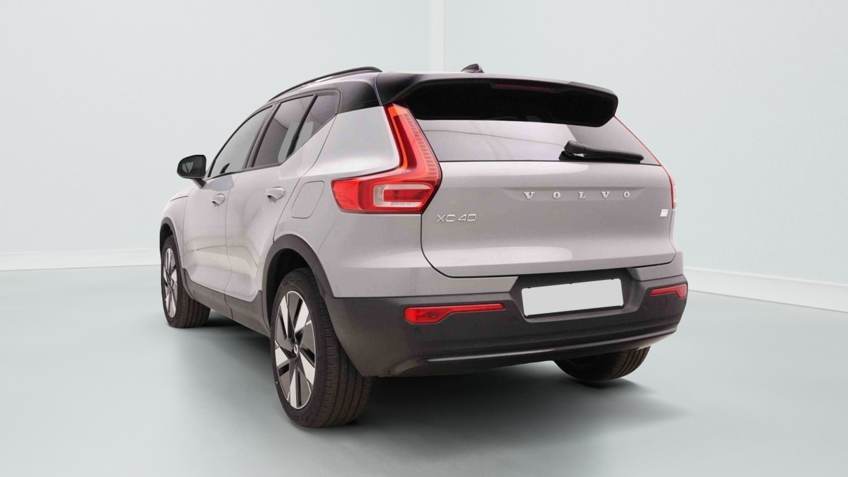 383285_p2 - VOLVO - XC 40 - 2026 - photo 3