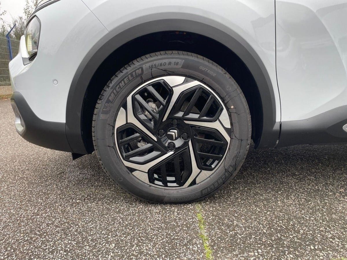 349863_p2 - CITROEN - C4 - 2024 - photo 9