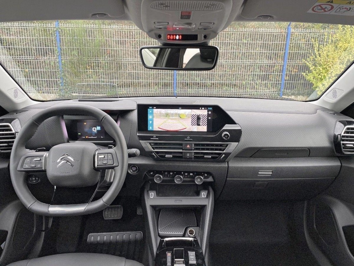 349877_p2 - CITROEN - C4 - 2024 - photo 8