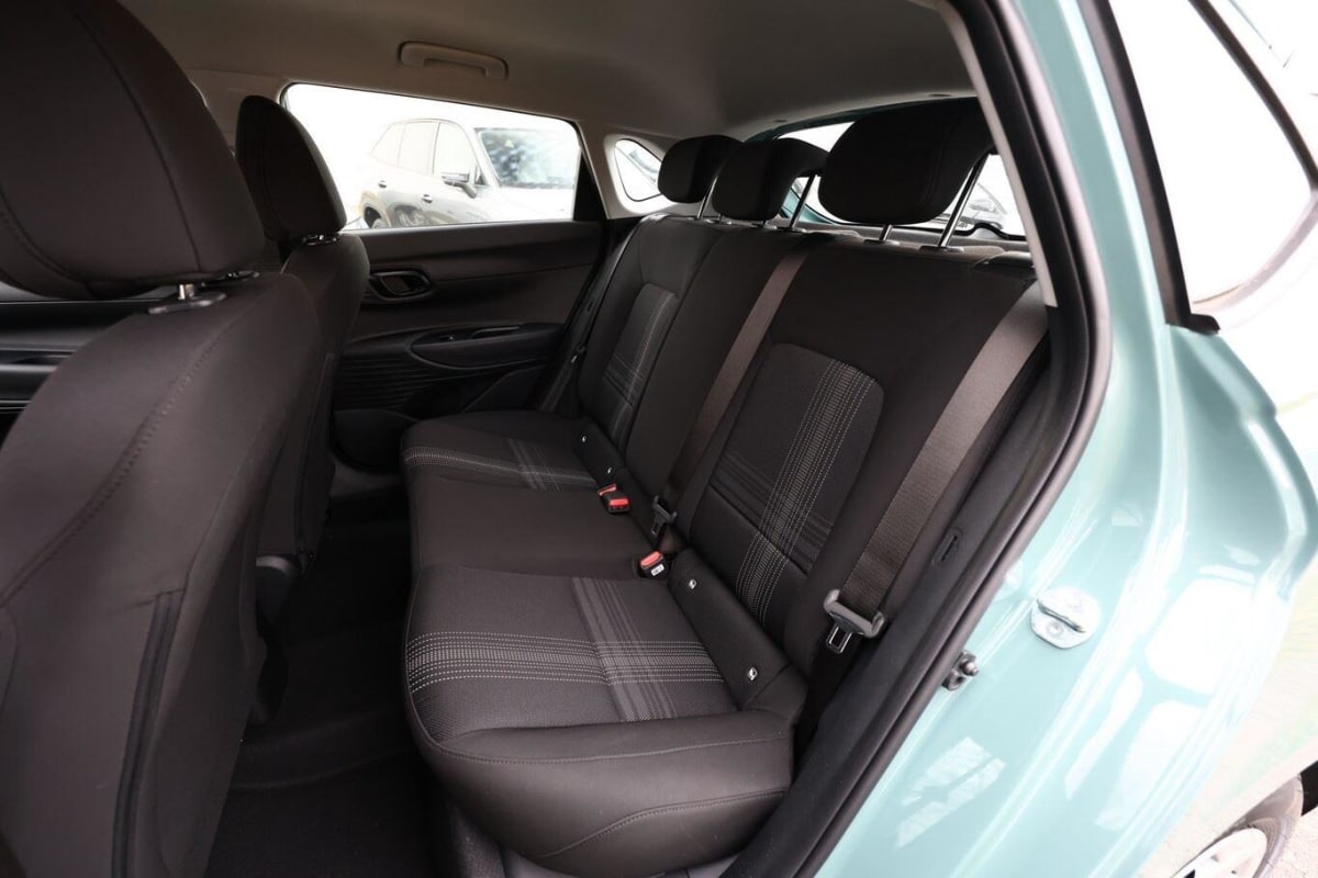 380516_p2 - HYUNDAI - I 20 - 2026 - photo 9