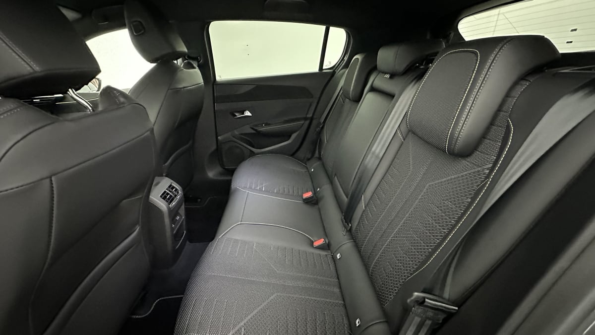 378862_p2 - PEUGEOT - 308 - 2026 - photo 9