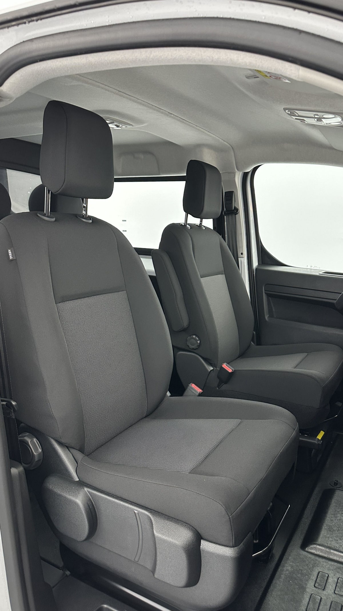 385813_p2 - PEUGEOT - EXPERT CA - 2026 - photo 8