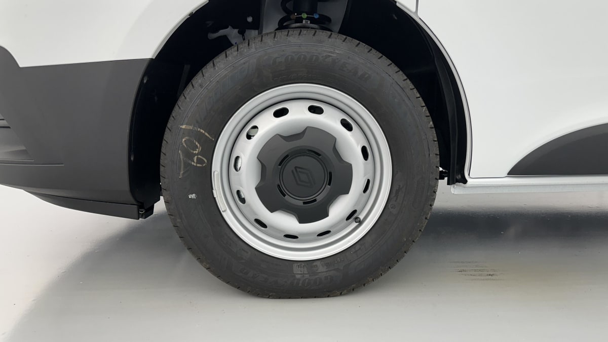 385914_p2 - RENAULT - TRAFIC - 2026 - photo 6