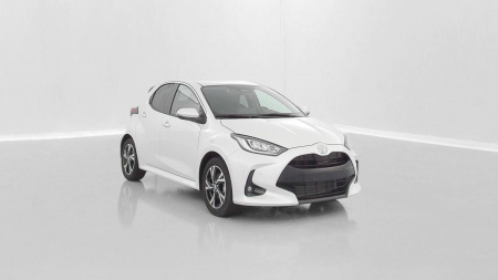 390728_p2 - TOYOTA - YARIS - 2026