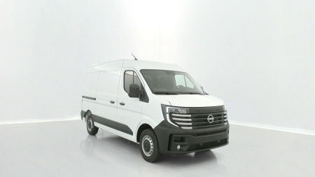378762_p2 - NISSAN - INTERSTAR - 2026