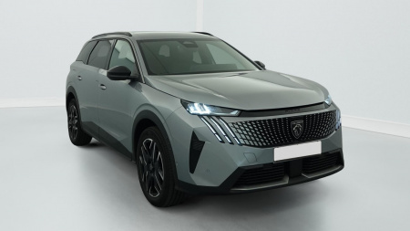 384774_p2 - PEUGEOT - 5008 - 2025