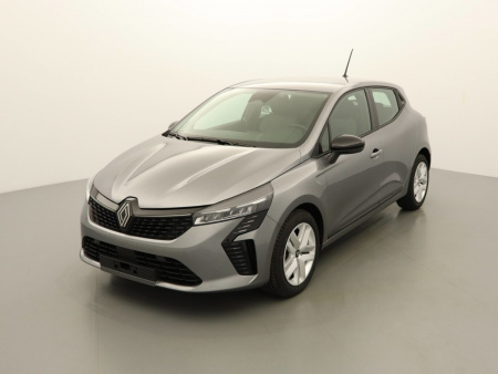 O203300_p3 - RENAULT - CLIO 5 - 2024