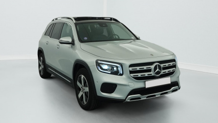 391405_p2 - MERCEDES - GLB - 2021